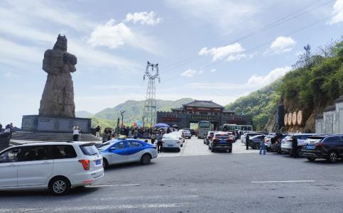 陕西嘉陵江源国家森林公园 “五一”旅游喜迎开门红 